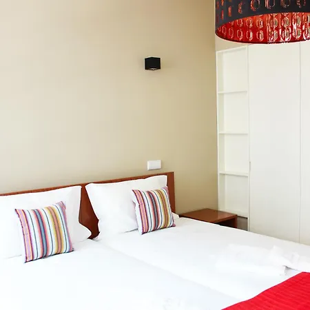 Trendy Heritage Oporto