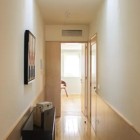 Trendy Heritage Apartment