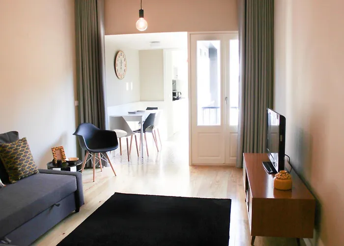 Trendy Heritage Oporto